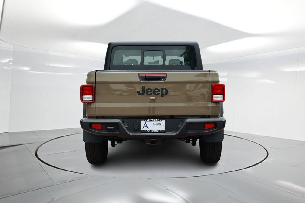 New 2026 Jeep Gladiator Sport image 3