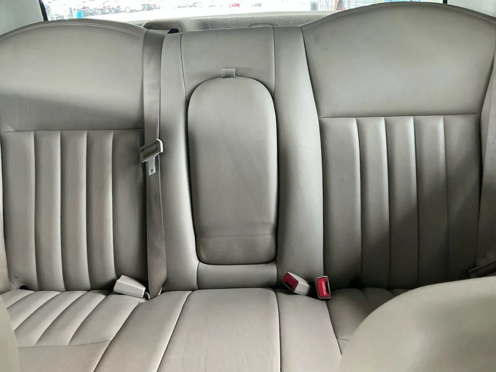 Used 2007 Lincoln Town Car Signature RWD image 10