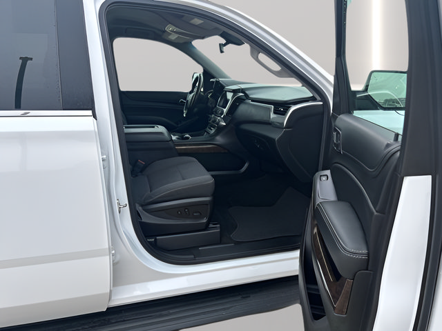 Used 2018 Chevrolet Suburban LS AWD/4WD image 9