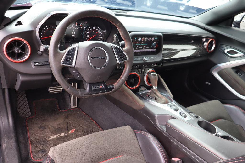 Used 2018 Chevrolet Camaro ZL1 RWD image 5