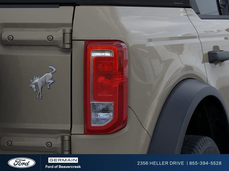 New 2025 Ford Bronco 4-Door image 23