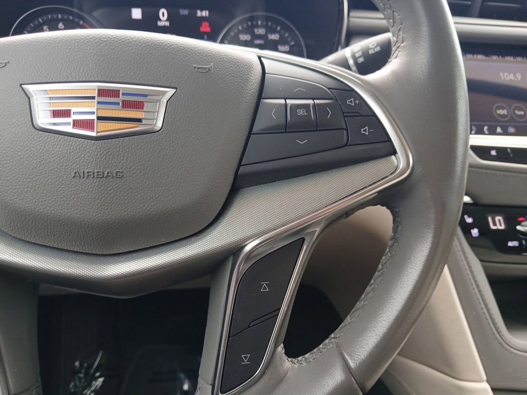Used 2021 Cadillac XT5 Premium Luxury FWD image 20