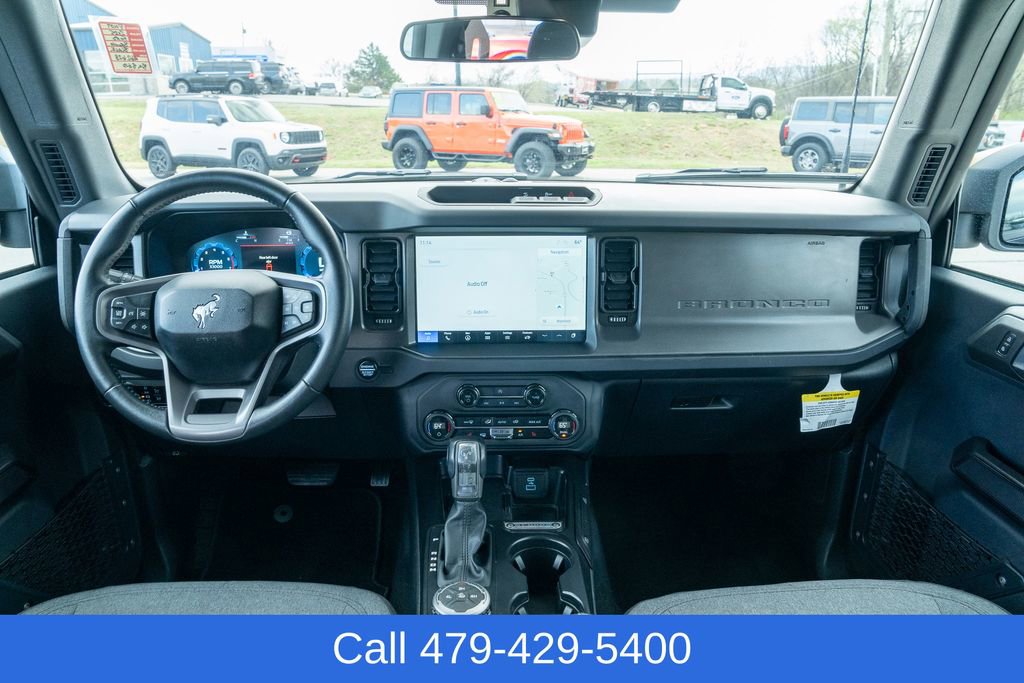 Used 2025 Ford Bronco Big Bend image 30