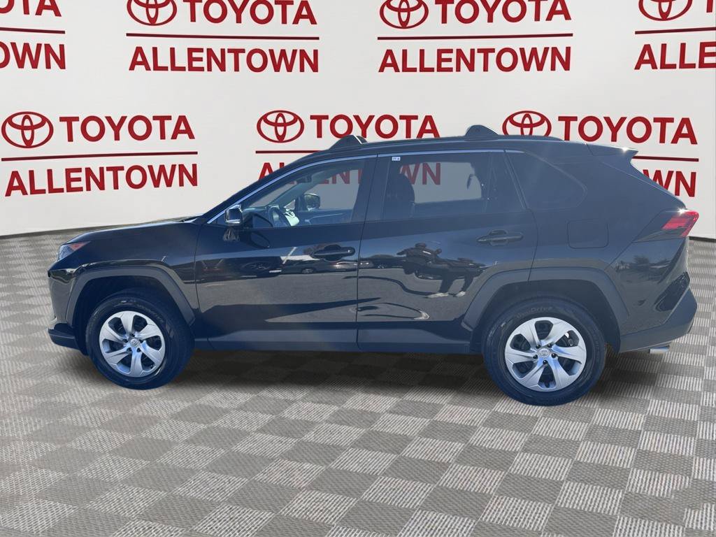 Used 2021 Toyota RAV4 LE AWD/4WD image 28