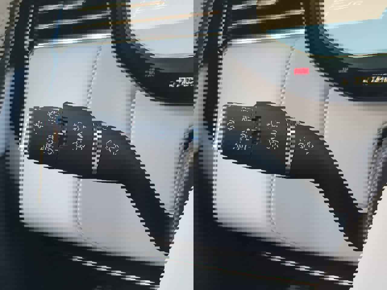 Used 2025 Land Rover Range Rover Sport Dynamic SE image 29