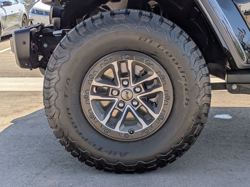 Used 2024 Jeep Wrangler Unlimited Rubicon 392 image 28