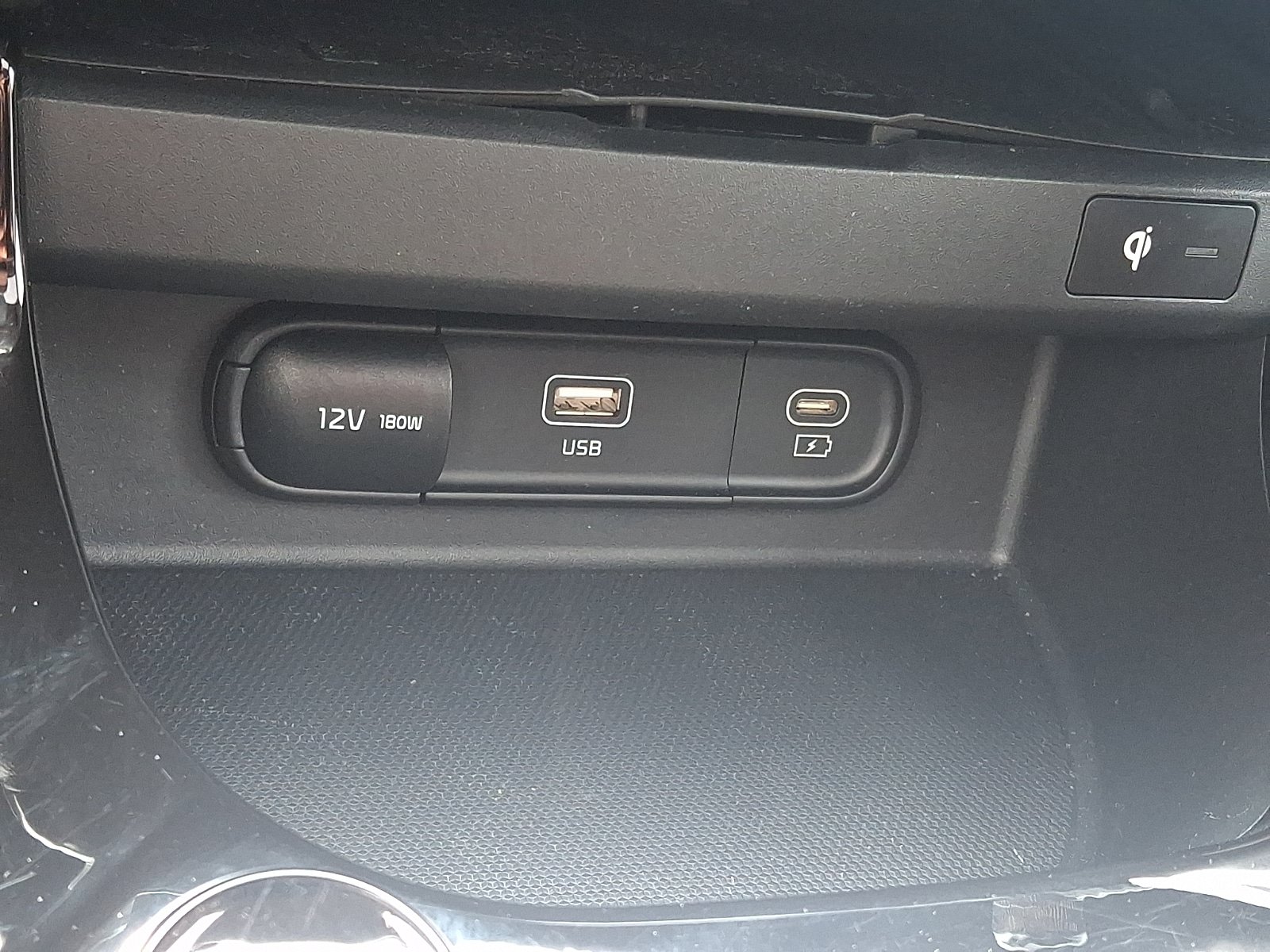 Used 2024 Kia Seltos SX w/ SX Sunroof Package AWD/4WD image 24