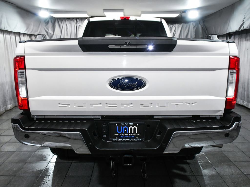Used 2017 Ford F350 Lariat w/ Lariat Ultimate Package image 5