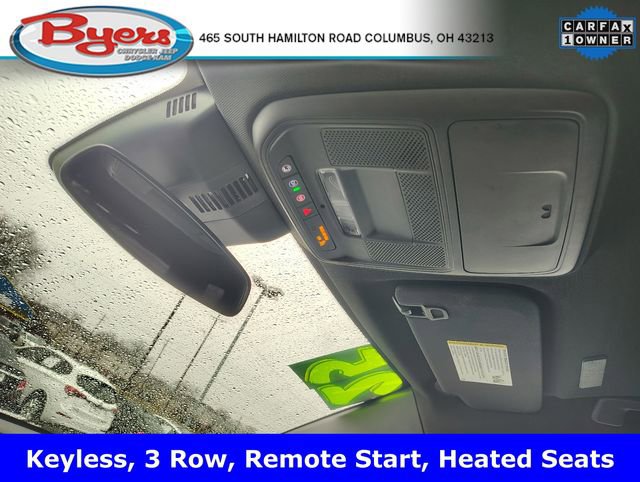 Used 2025 Chevrolet Traverse LT image 28