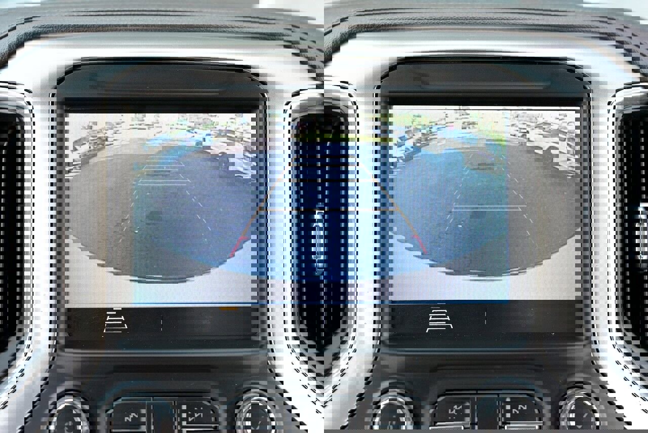 Used 2020 Chevrolet Silverado 1500 LT image 27