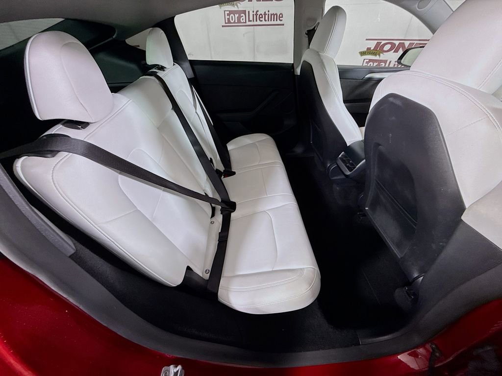 Used 2024 Tesla Model Y Long Range image 29