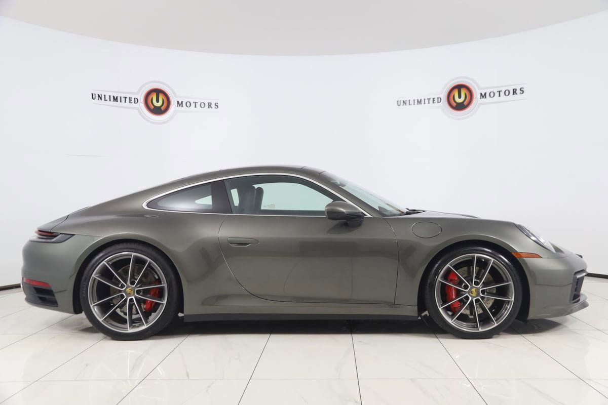 Used 2021 Porsche 911 Carrera S w/ Sport Package RWD image 2
