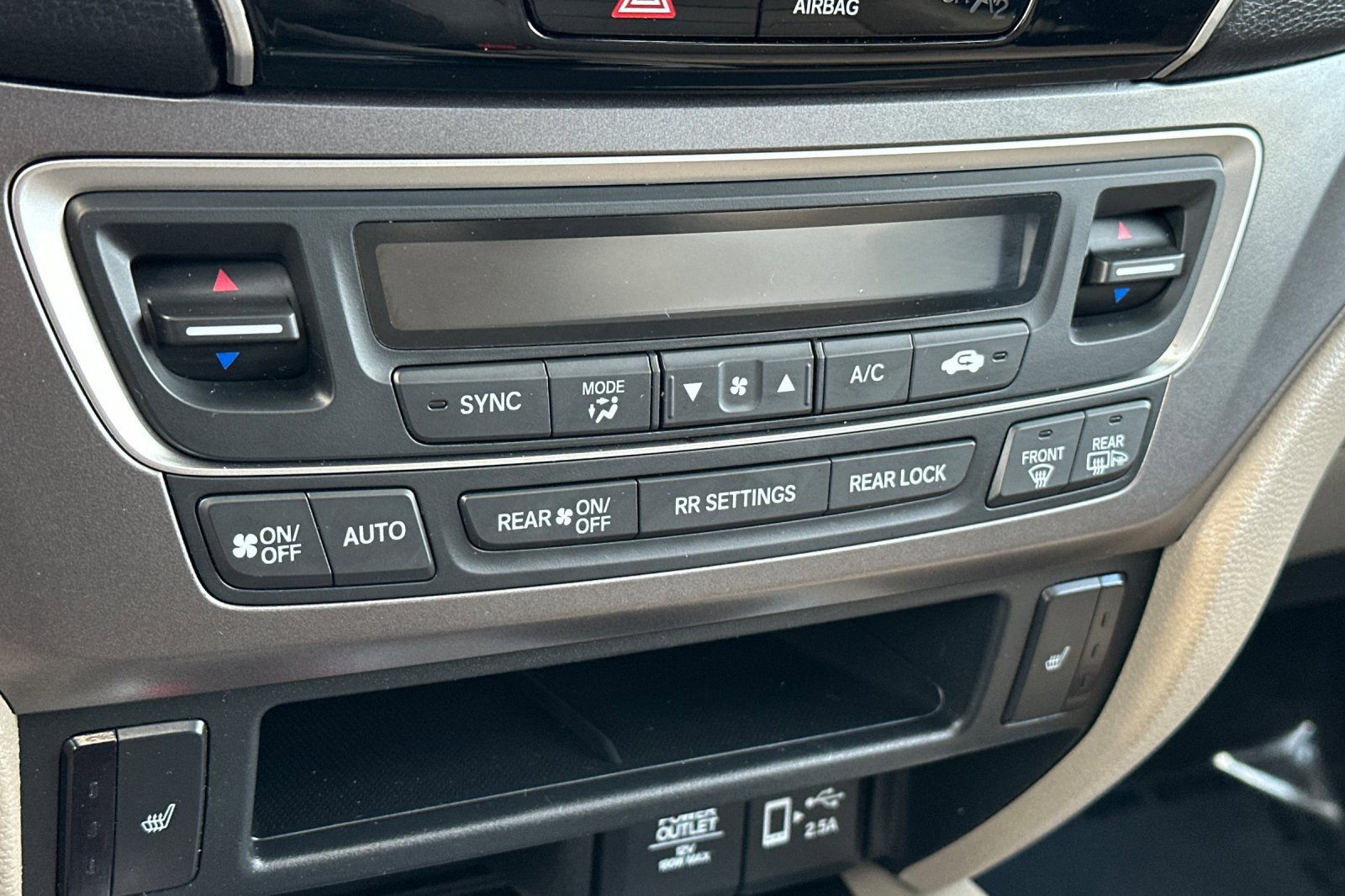 Used 2022 Honda Pilot Special Edition image 23