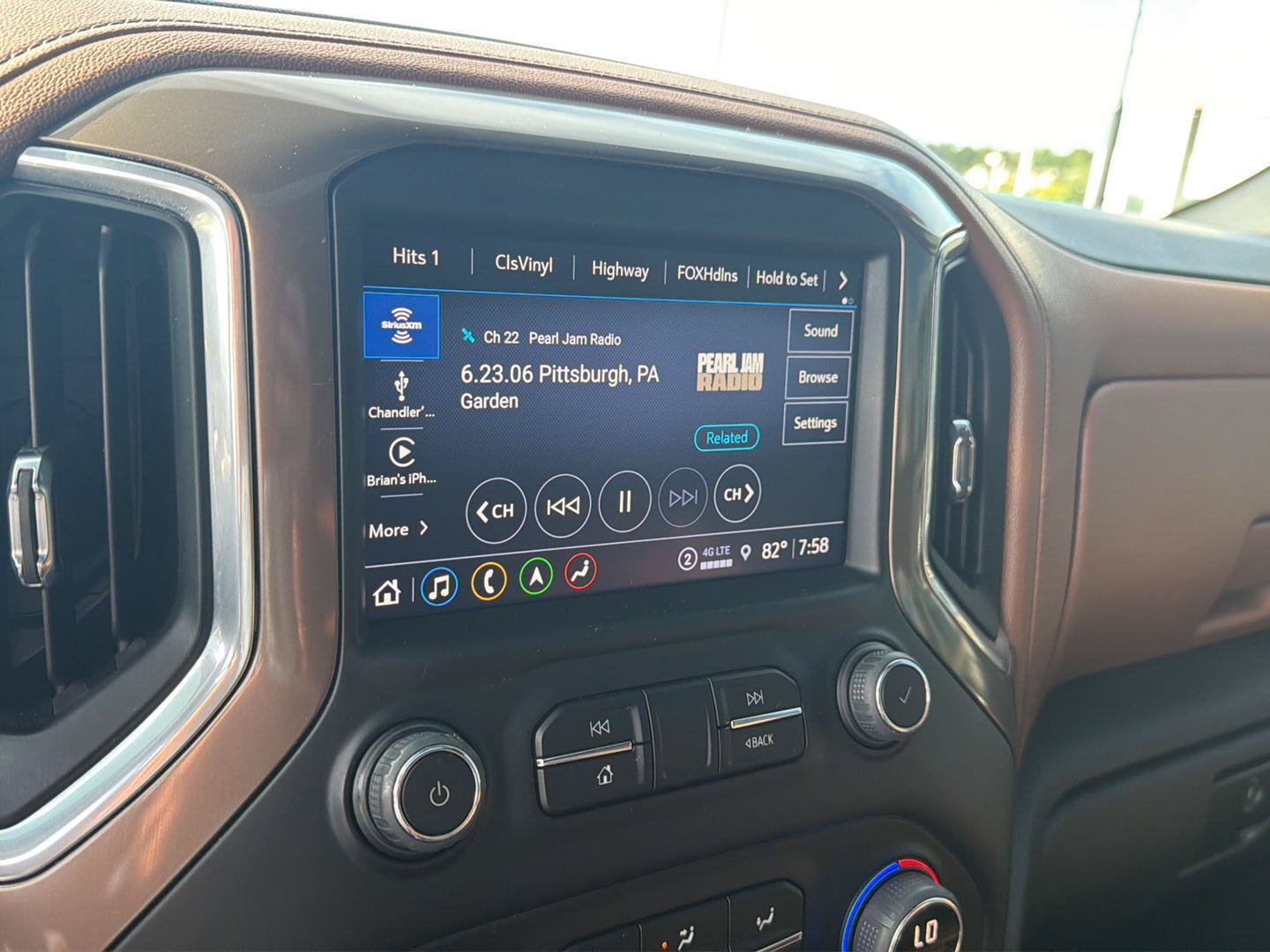 Used 2022 Chevrolet Silverado 2500 High Country AWD/4WD image 25