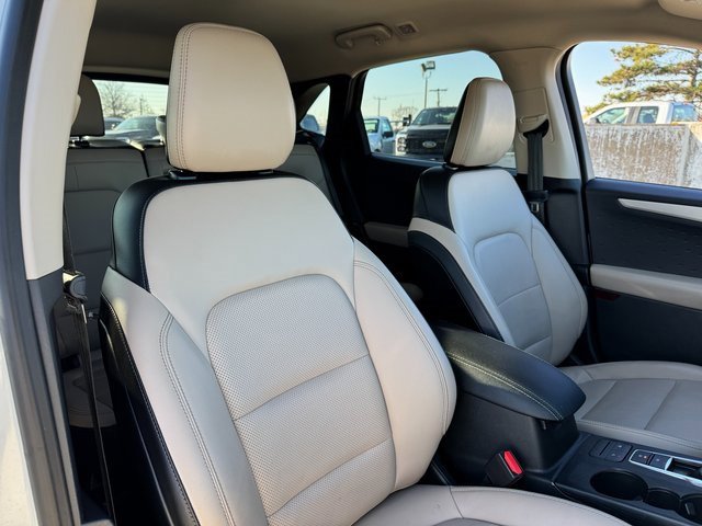 Certified 2020 Ford Escape SEL image 20