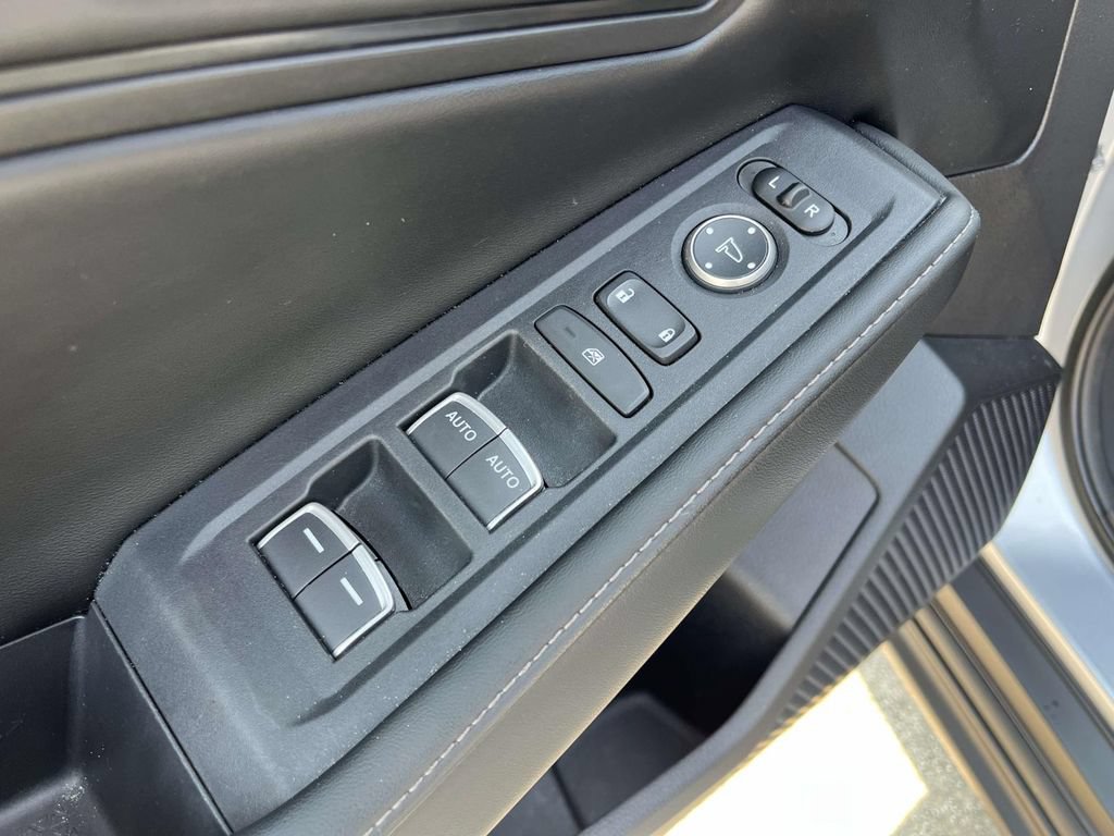 Used 2025 Honda Accord Sport image 16