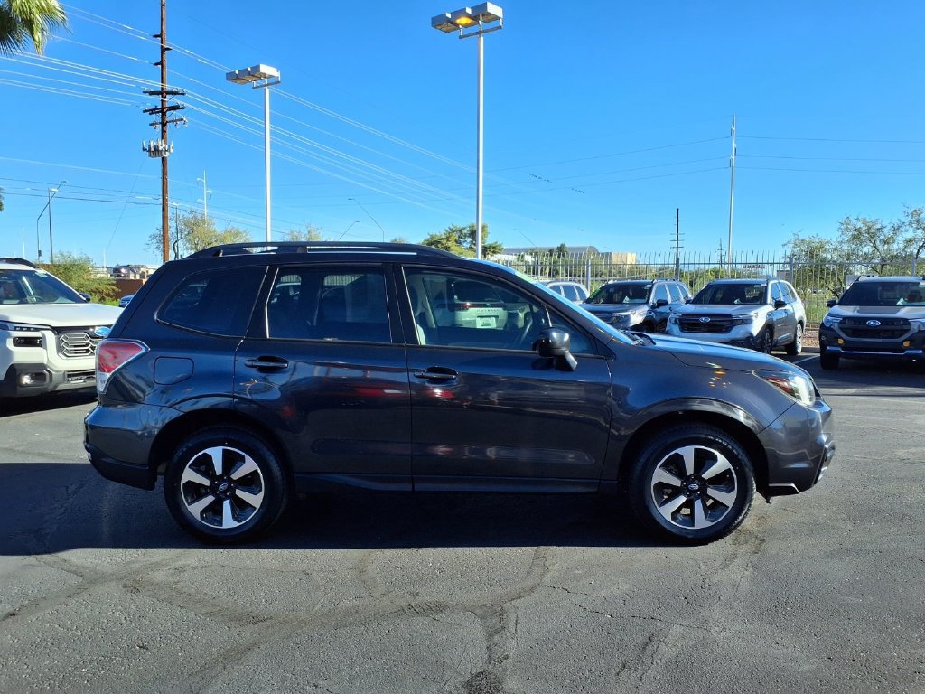 Used 2018 Subaru Forester 2.5i w/ Alloy Wheel Package AWD/4WD image 9