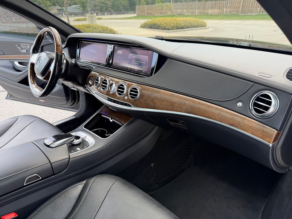 Used 2015 Mercedes-Benz S 550 Sedan image 27
