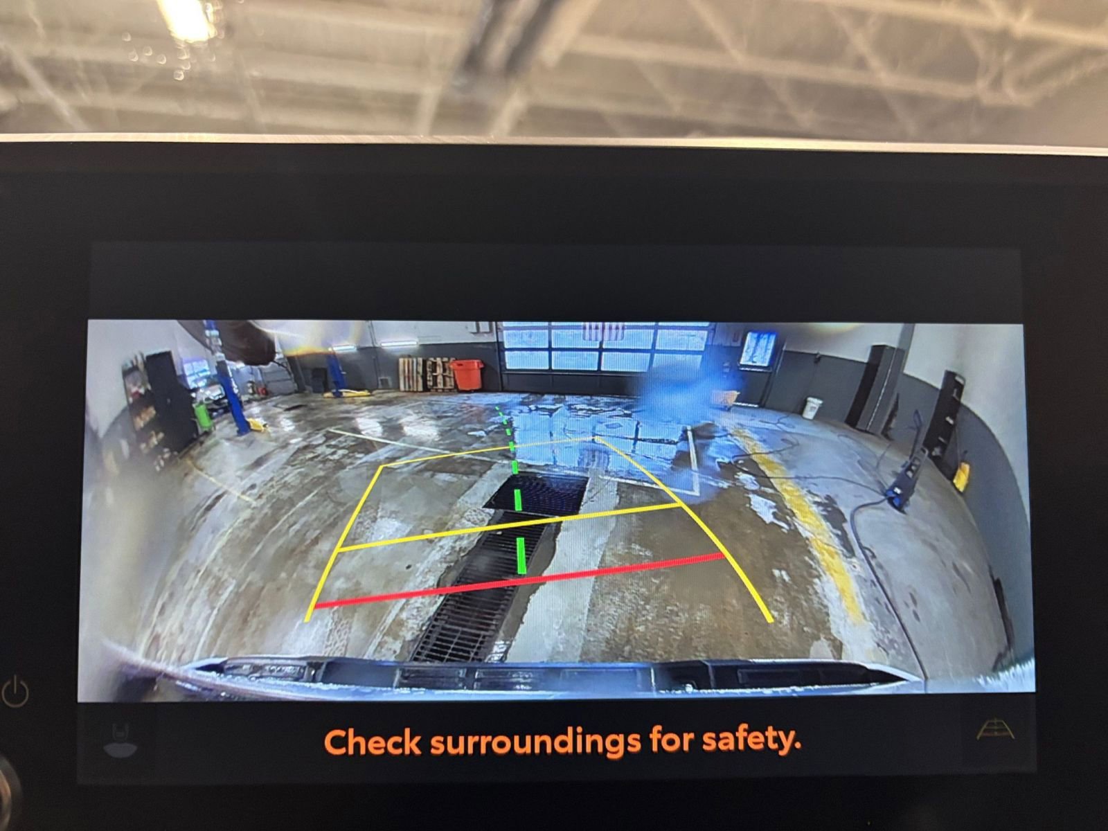 Used 2025 Toyota Tacoma TRD Off-Road image 17