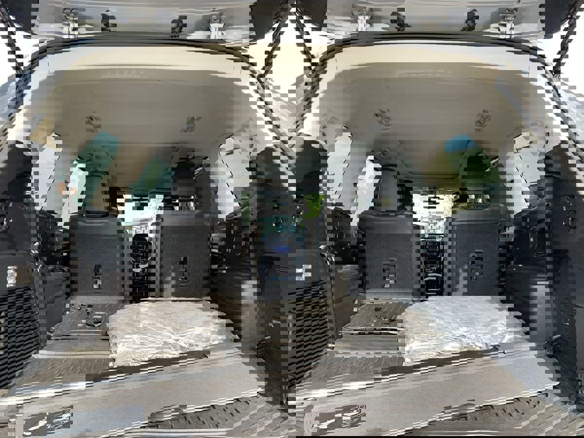 Used 2022 Subaru Ascent Touring AWD/4WD image 13