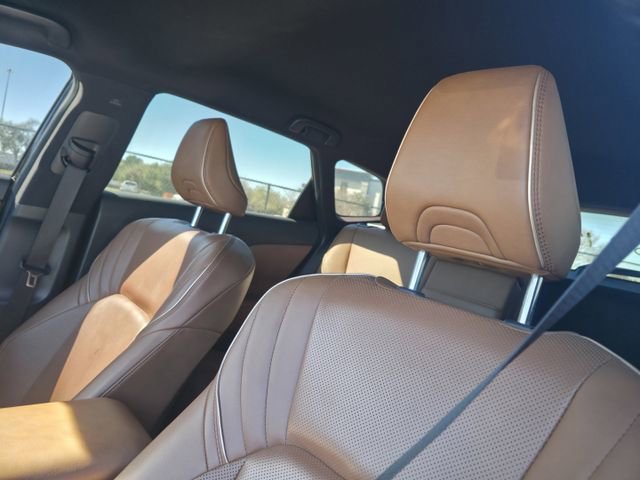 Used 2025 Toyota Crown Signia image 12