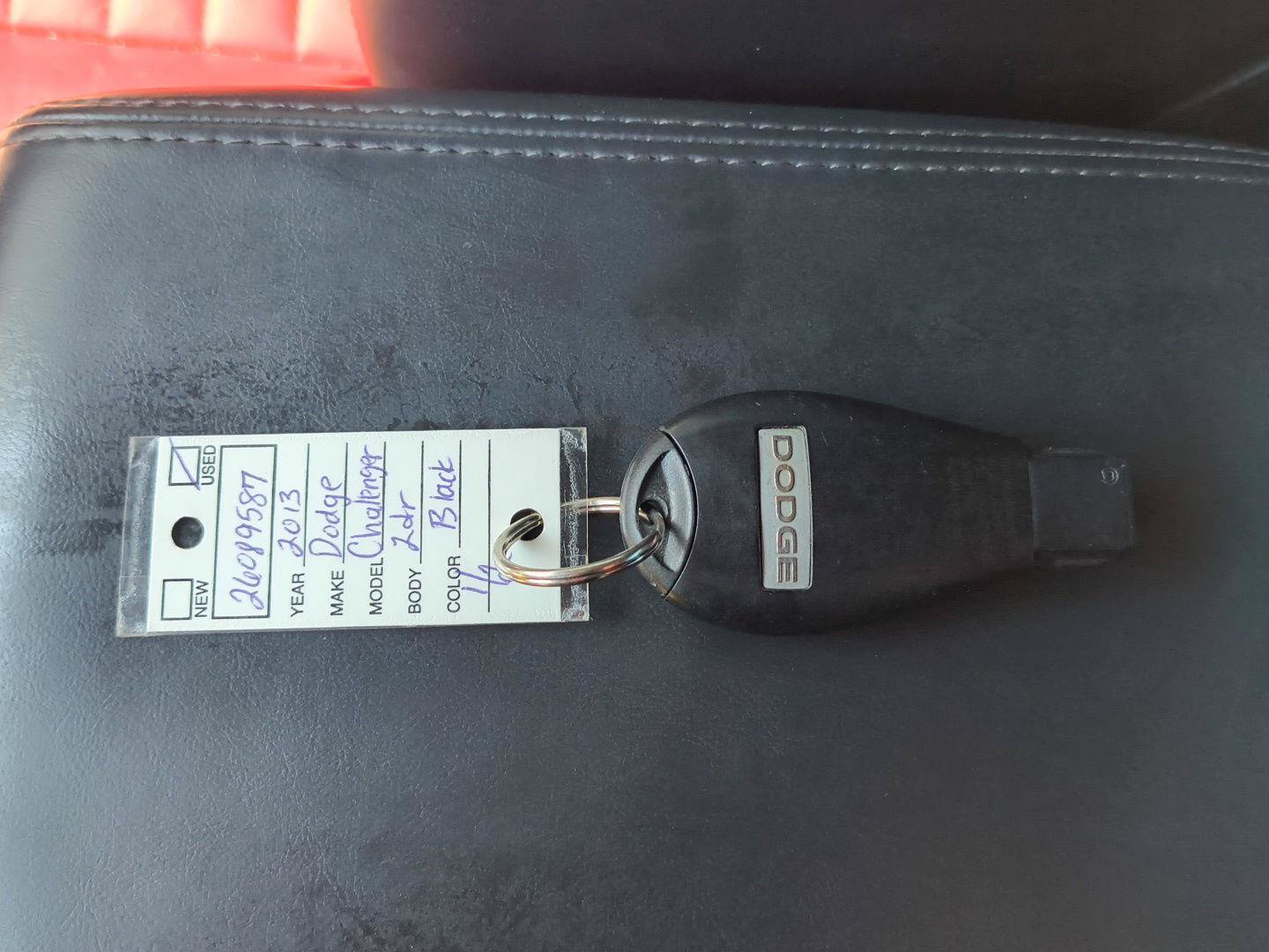 Used 2013 Dodge Challenger R/T Plus RWD image 37