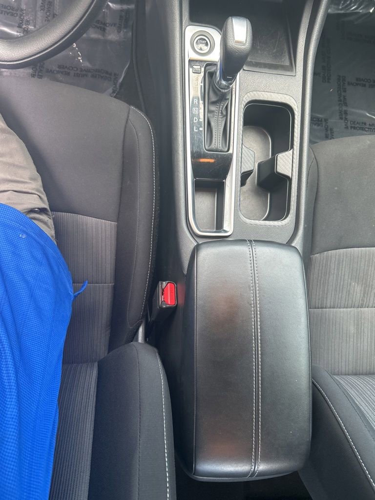 Used 2024 Nissan Sentra SV FWD image 15