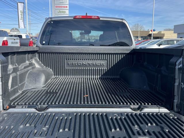 Used 2023 Nissan Frontier SV image 19