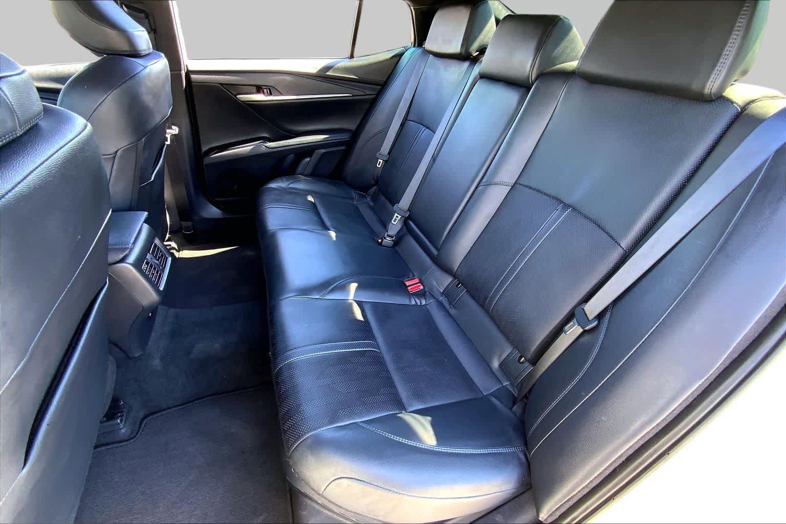 Used 2025 Toyota Camry XSE FWD image 20