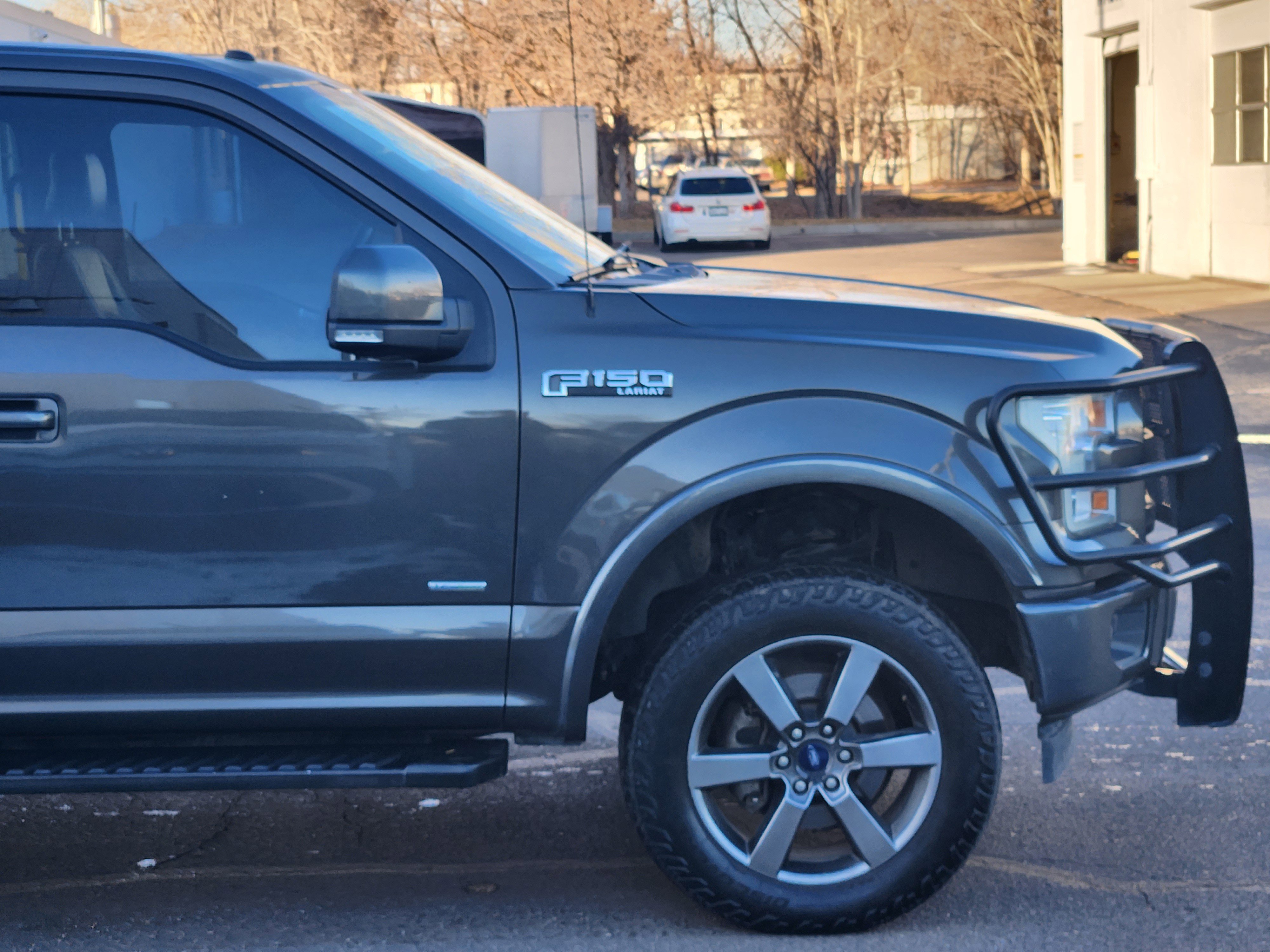 Used 2017 Ford F150 Lariat w/ Equipment Group 502A Luxury image 7