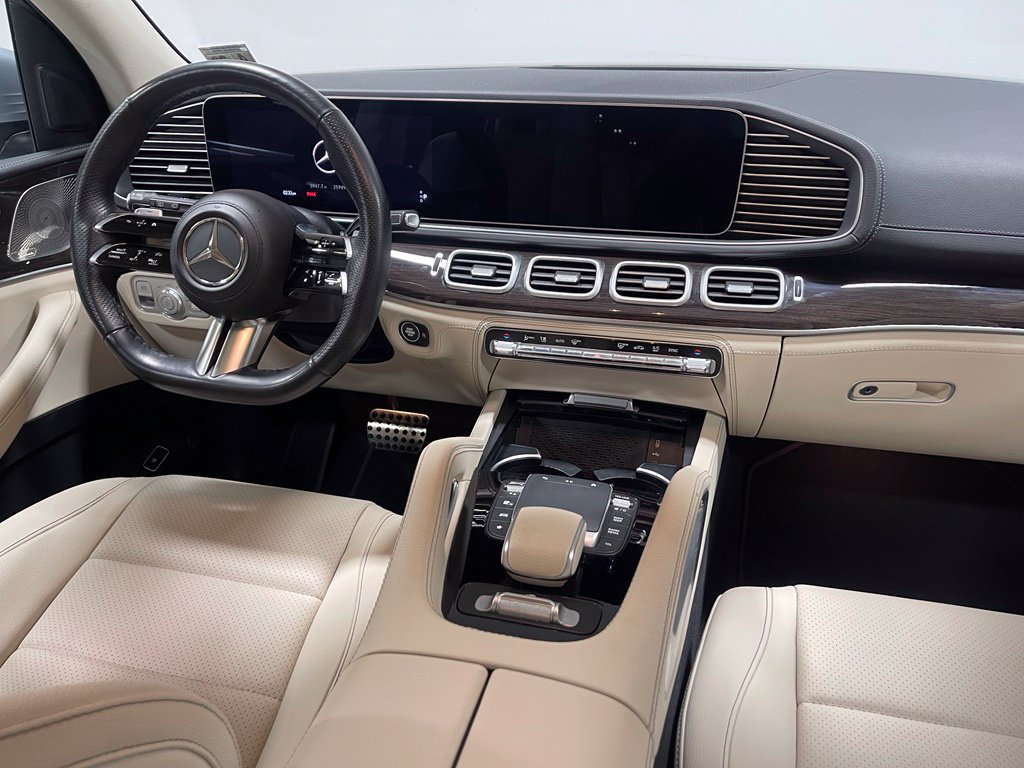 Used 2024 Mercedes-Benz GLS 450 4MATIC image 29