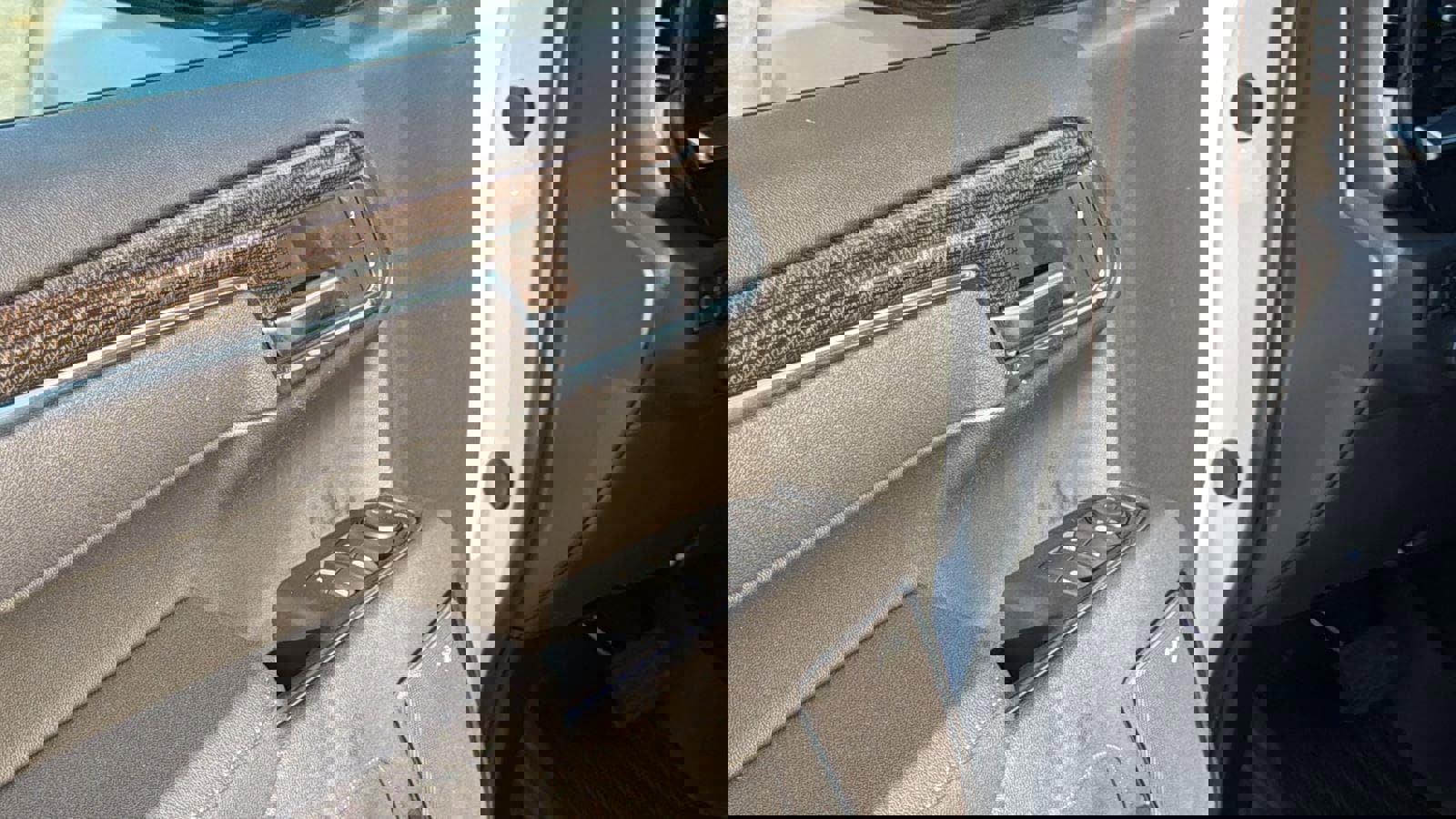 Certified 2025 Chevrolet Silverado 1500 LT Trail Boss w/ Convenience Package II AWD/4WD image 12