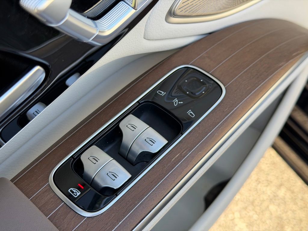 Used 2022 Mercedes-Benz EQS 450+ Sedan w/ AMG Line Exterior image 14