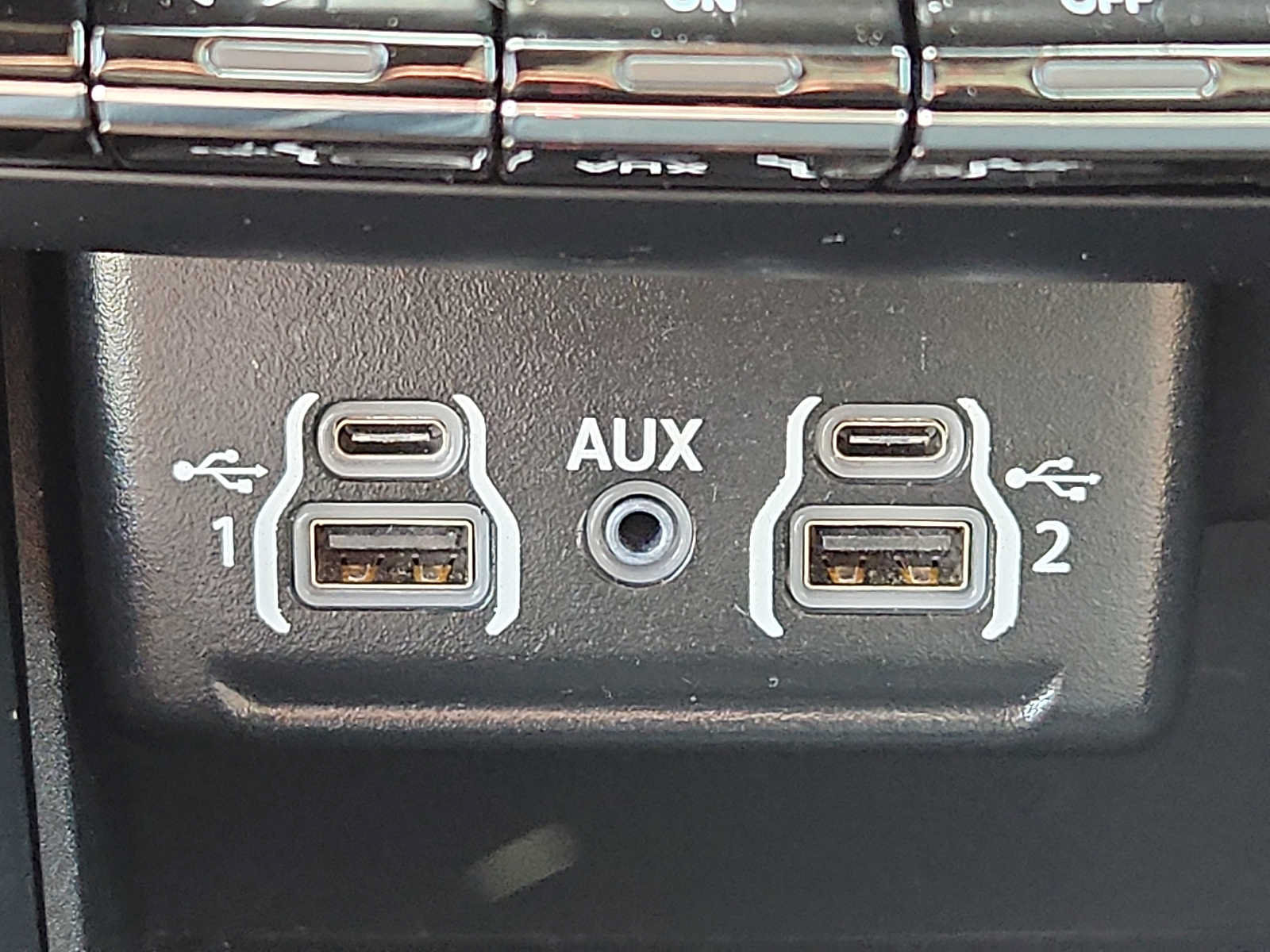 Certified 2025 Dodge Durango GT AWD/4WD image 23