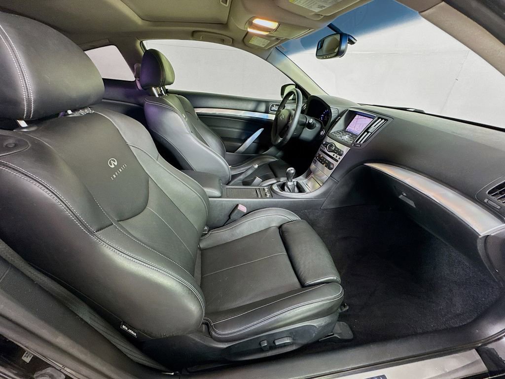 Used 2013 INFINITI G37 Sport RWD image 35