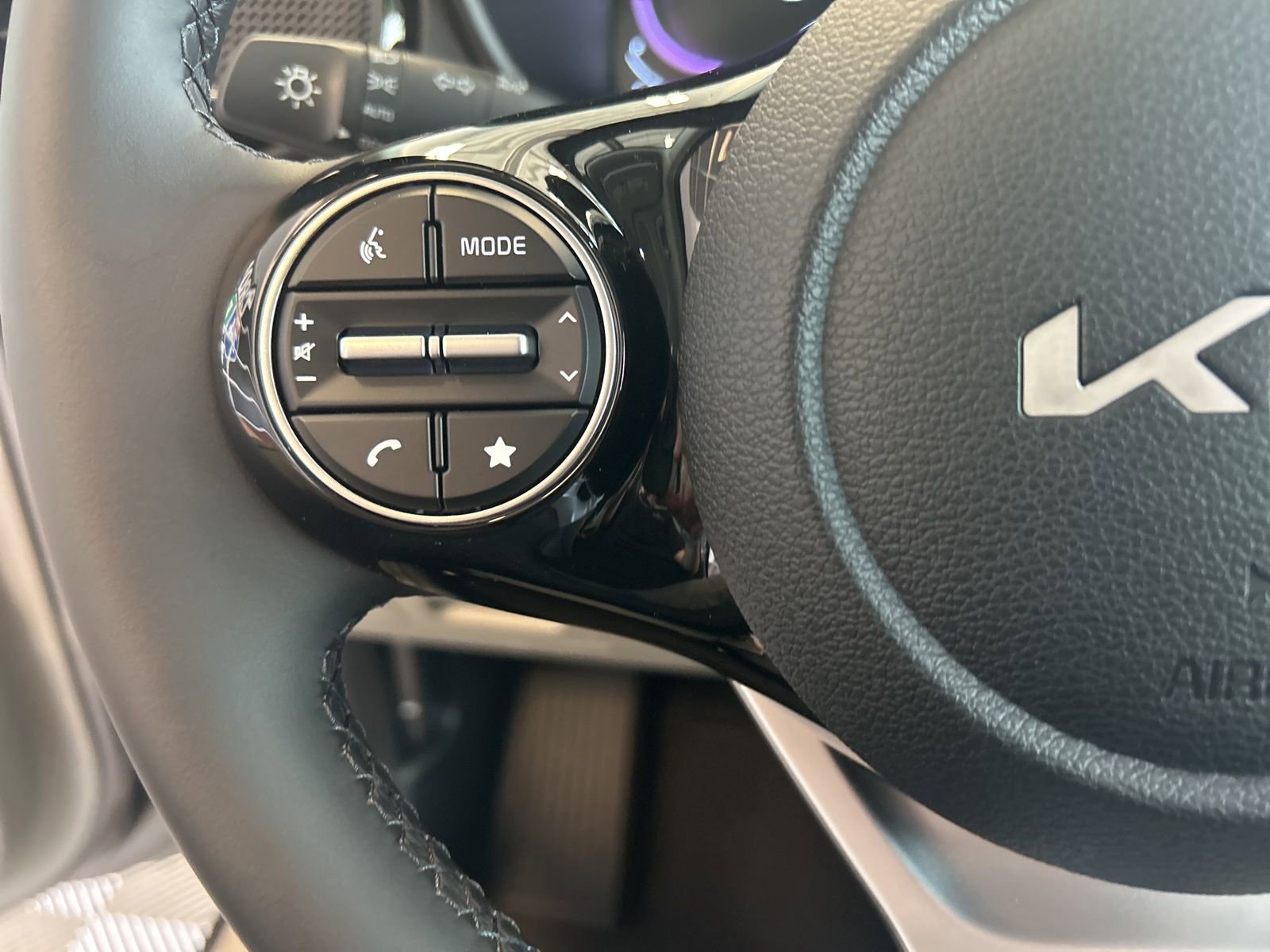 New 2025 Kia Soul EX image 19