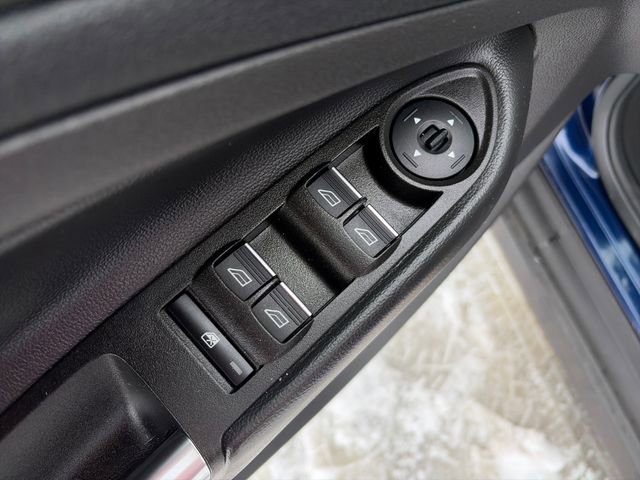Used 2017 Ford C-MAX SE image 24