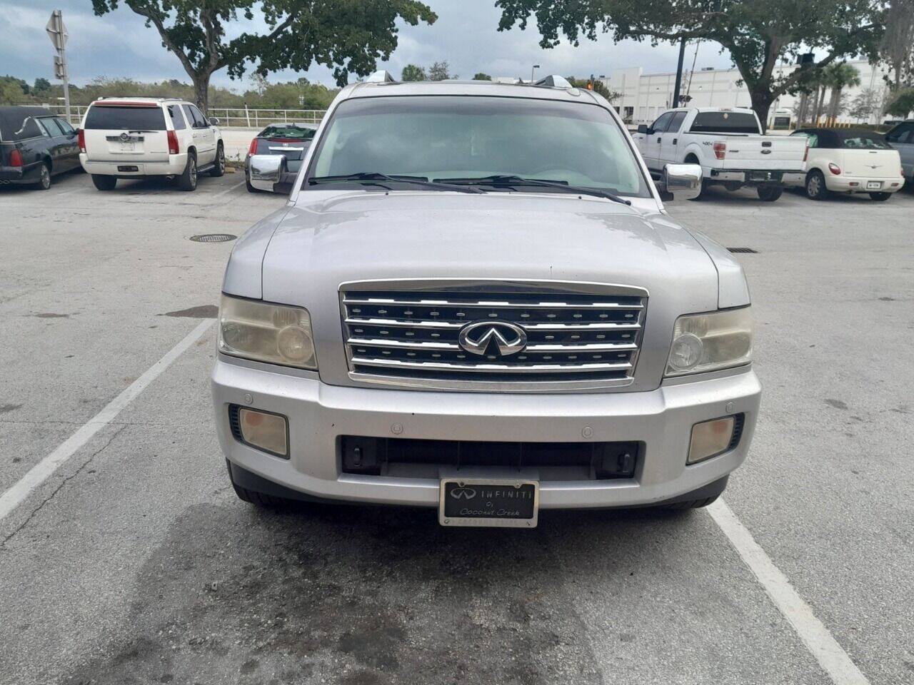 Used 2008 INFINITI QX56 2WD w/ Tow Pkg image 2