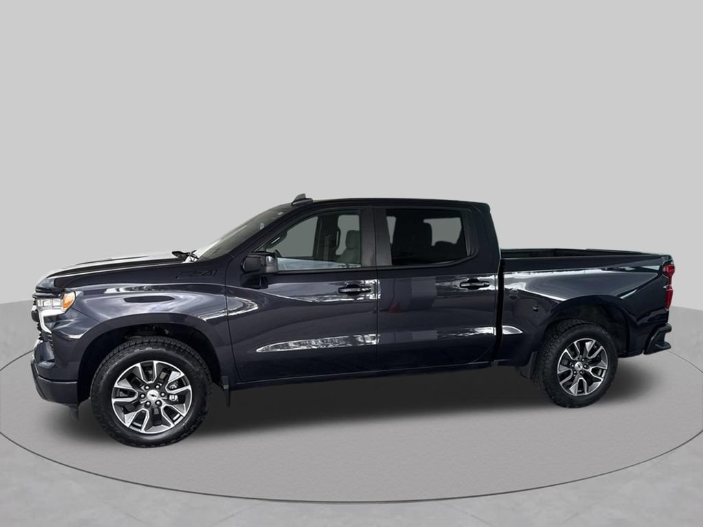 Used 2023 Chevrolet Silverado 1500 RST AWD/4WD image 3