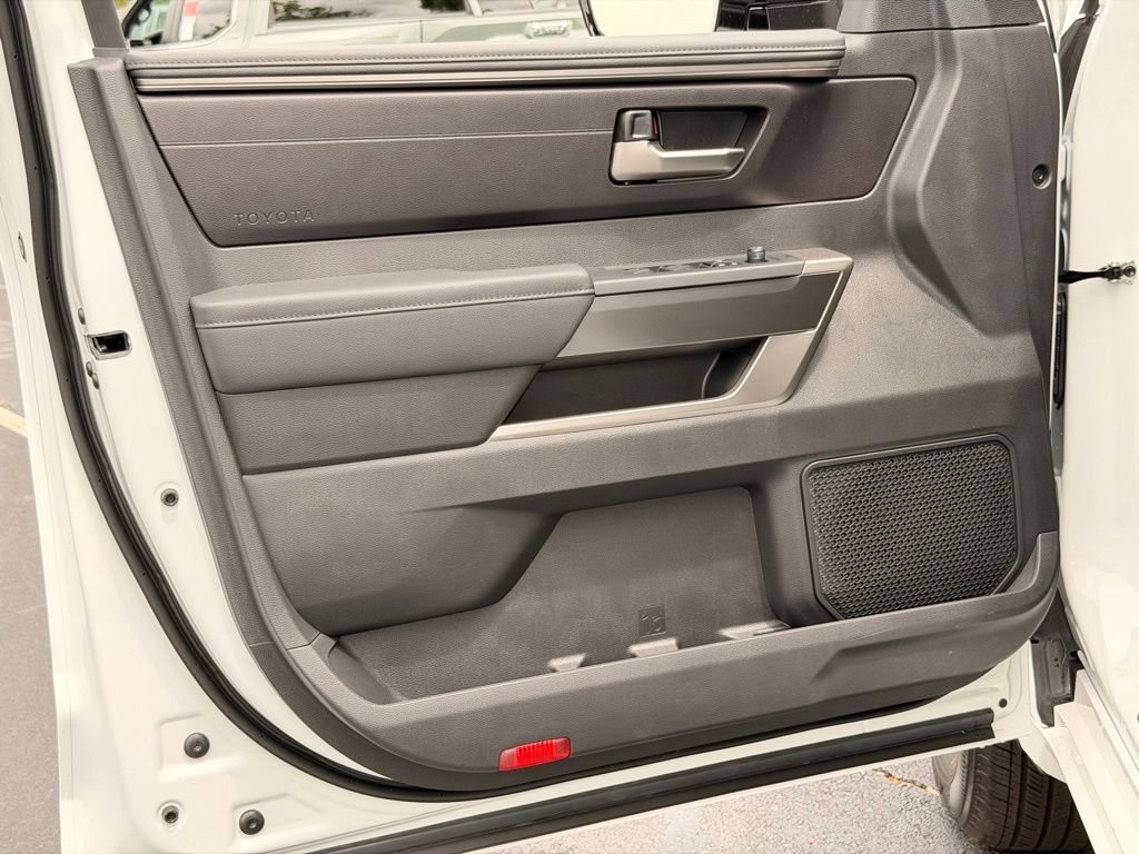 New 2026 Toyota Tundra SR5 AWD/4WD image 17