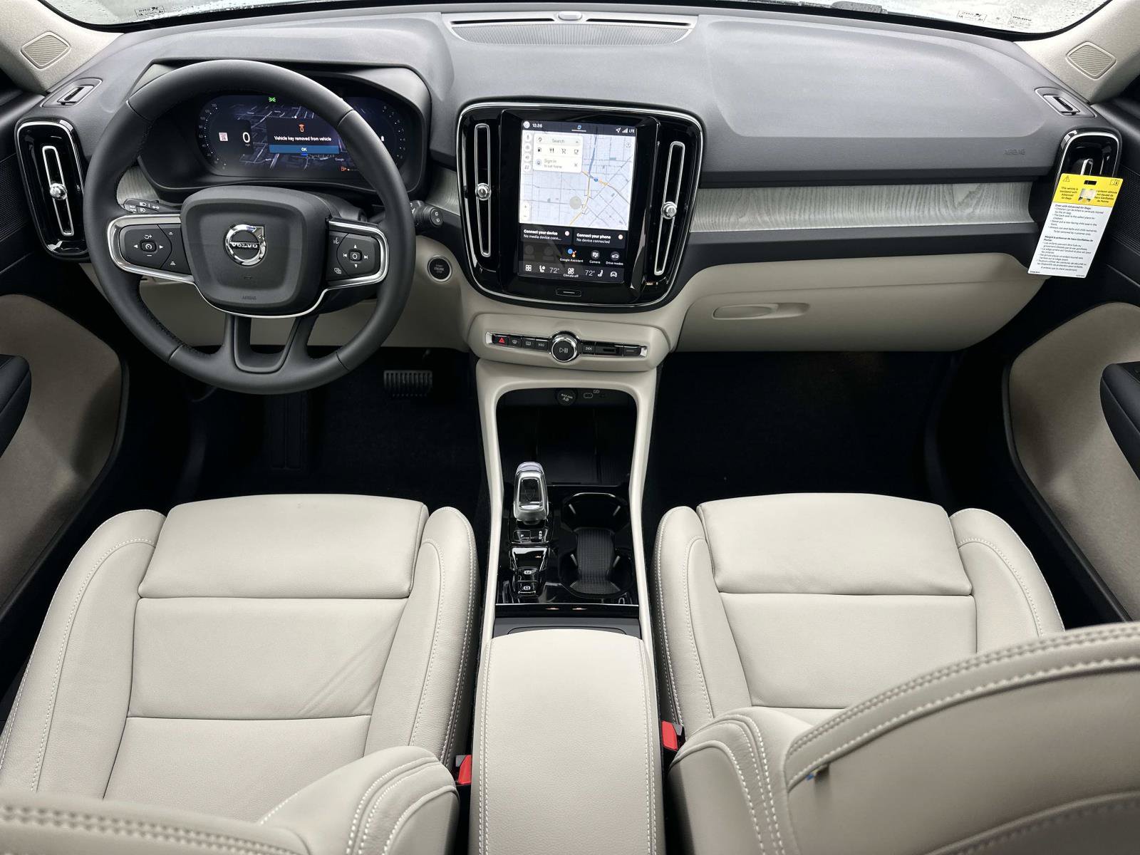 New 2026 Volvo XC40 B5 Plus w/ Protection Package Premier AWD/4WD image 7