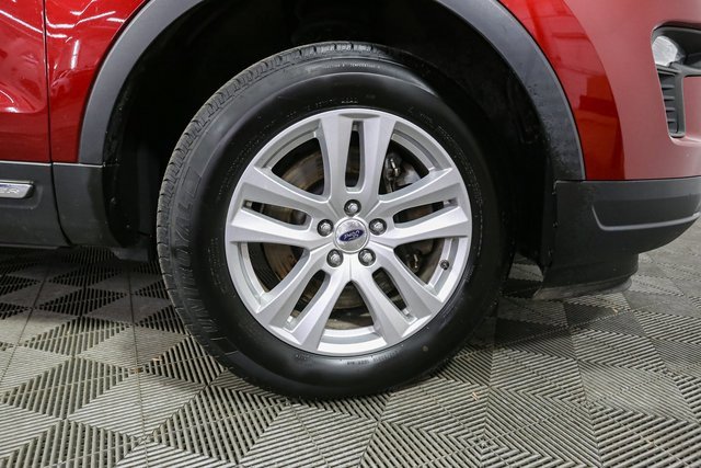 Used 2018 Ford Explorer XLT w/ Equipment Group 201A image 15