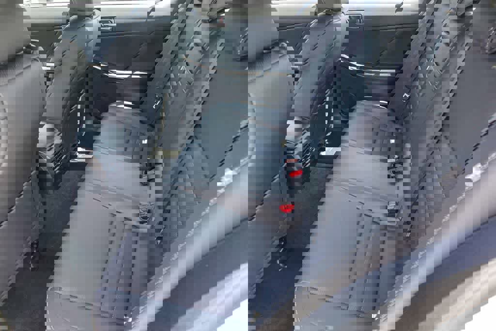 Used 2024 Lexus IS 350 F Sport RWD image 15