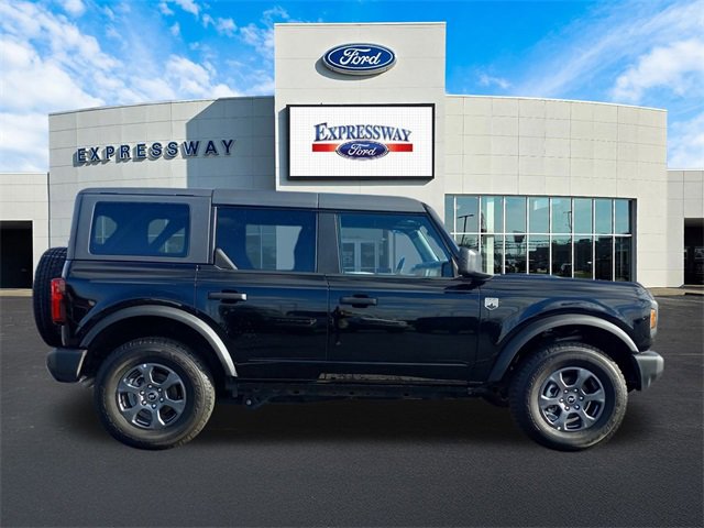 Used 2025 Ford Bronco Big Bend image 5