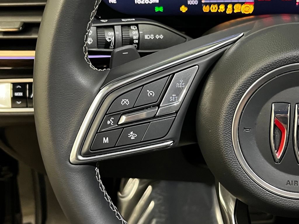 Certified 2025 Buick Envision Sport Touring AWD/4WD image 19