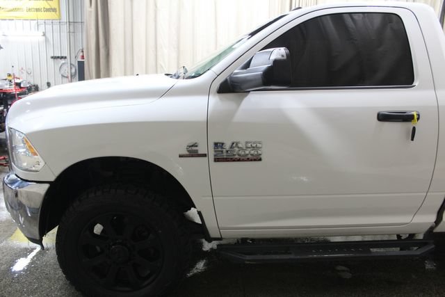 Used 2016 RAM 2500 Tradesman w/ Chrome Appearance Group AWD/4WD image 9
