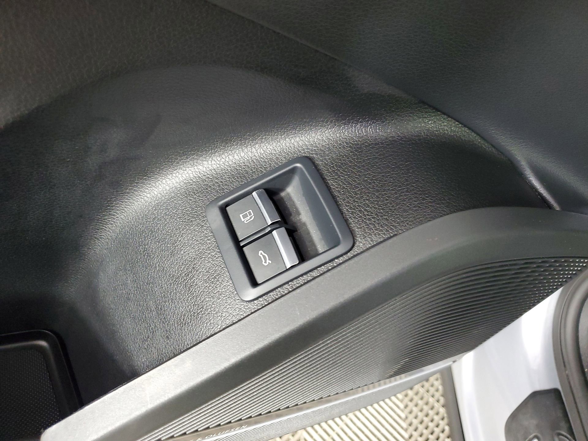 Certified 2023 Audi Q5 e Premium Plus w/ Premium Plus Package image 30