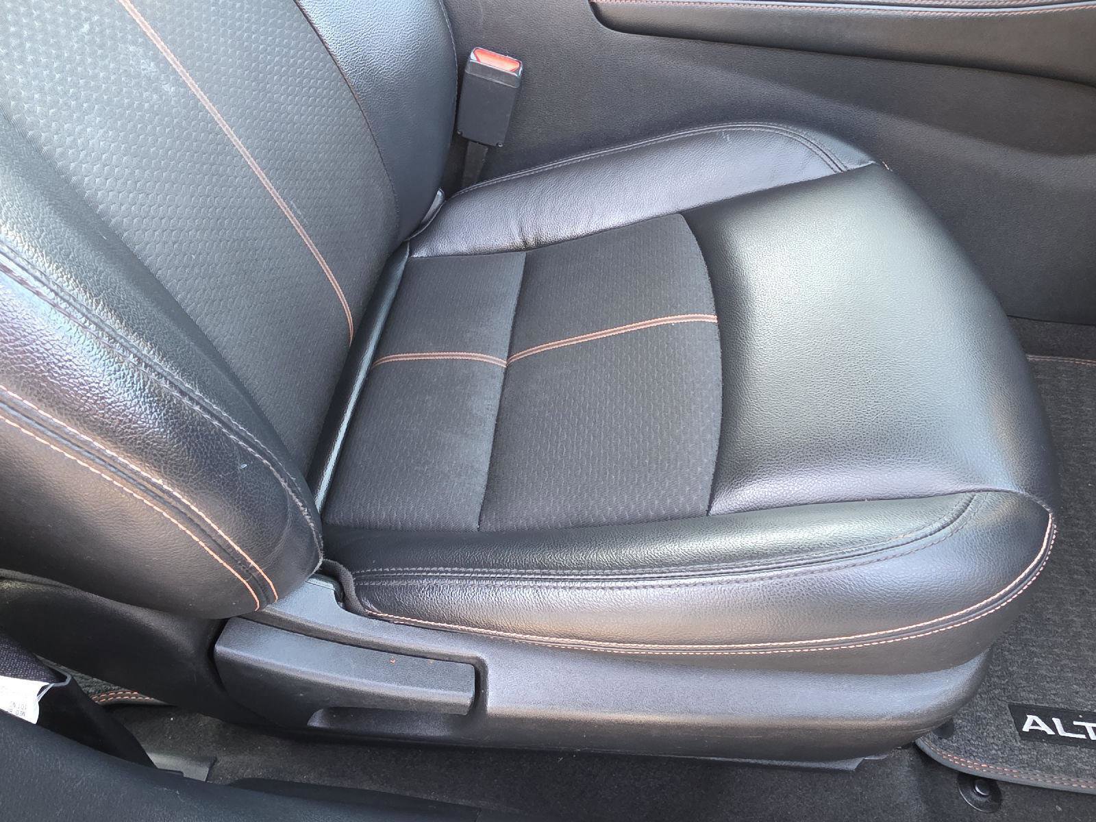 Used 2022 Nissan Altima 2.5 SR image 24