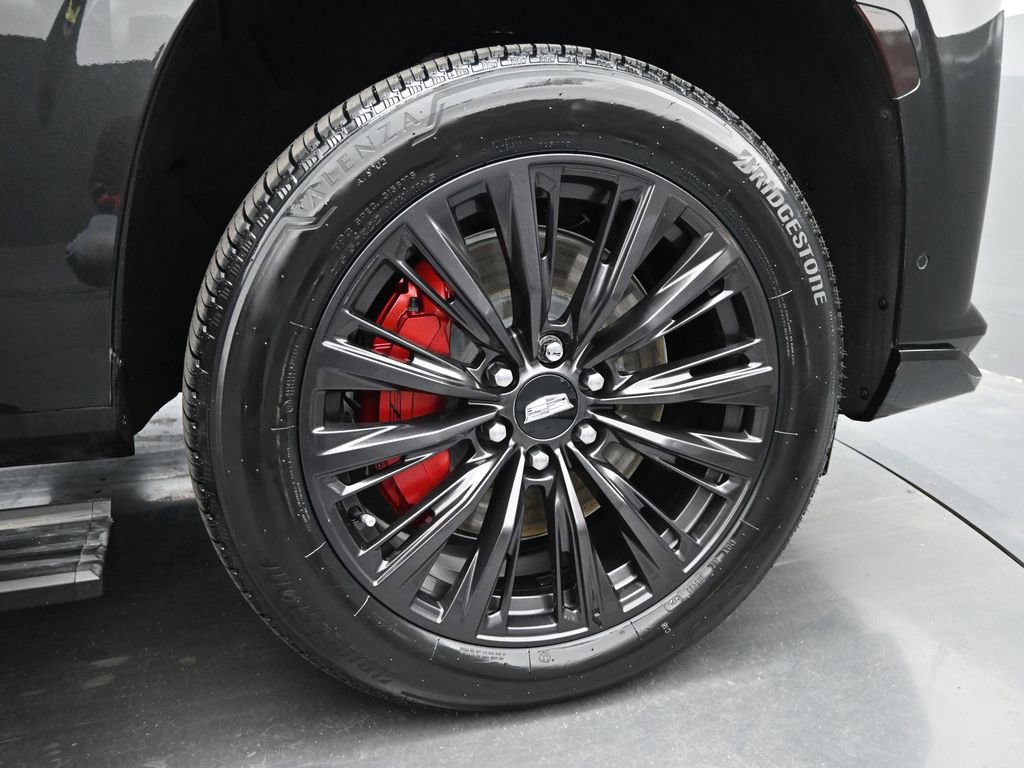 Certified 2024 Cadillac Escalade ESV V w/ LPO, ONYX Package image 18