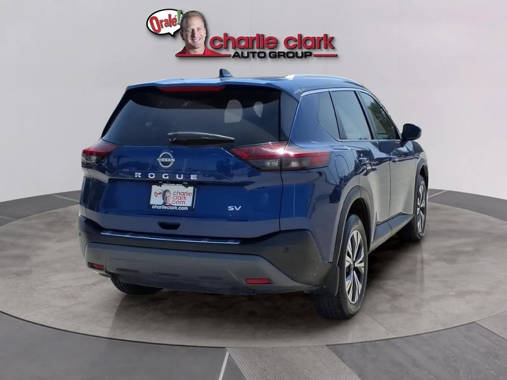 Used 2022 Nissan Rogue SV w/ SV Premium Package FWD image 5